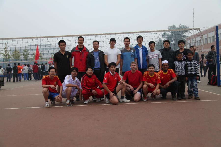 与林公司排球队合影.JPG